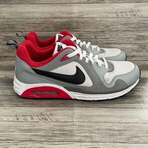 Nike Athletic Shoes Red Gray White